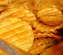 Вот почему детям категорически нельзя есть чипсы