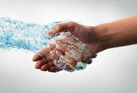 Когда тело молит о воде: Неожиданные признаки обезвоживания