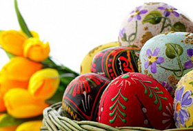 Компания AkvaLIFE поздравляет со светлым праздником Пасхи.