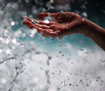 Ионизированная, щелочная лечебная вода AKVALIFE