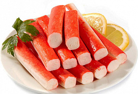 В крабовых палочках нет мяса крабов, зато есть много добавок и красителей